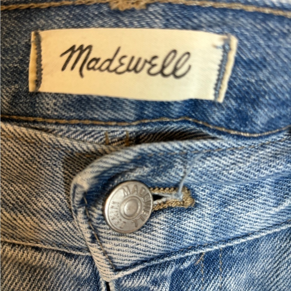 Madewell The Momjean Light Blue Wash Distressed Knees Loose Fit - Picture 2 of 9